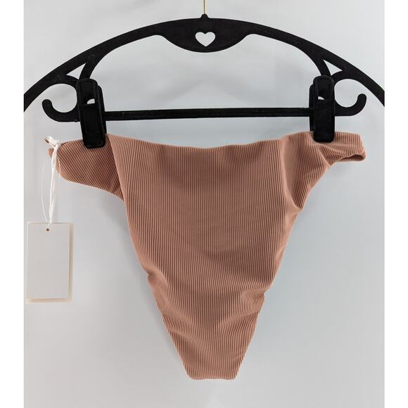 Good American Swim Rose Bikini Cheeky Bottom - Picture 8 of 9